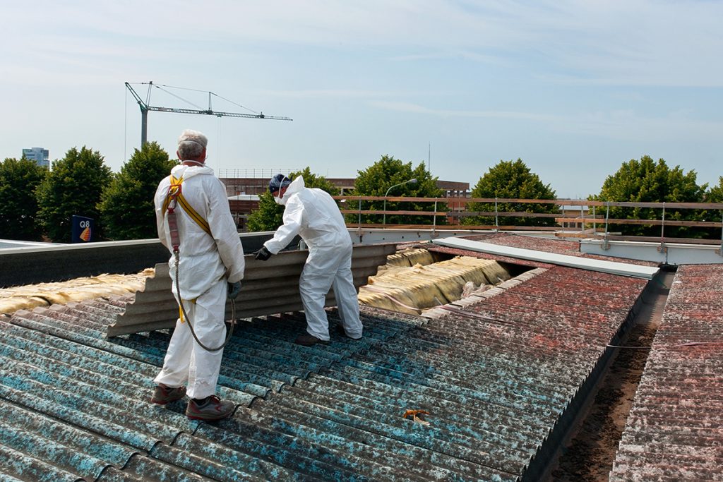 How to Handle An Asbestos Risk on Commercial Premises